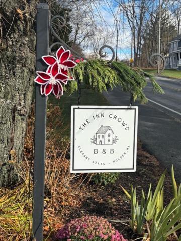 The Inn Crowd Bed And Breakfast Holden Esterno foto