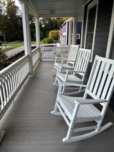 The Inn Crowd Bed And Breakfast Holden Esterno foto