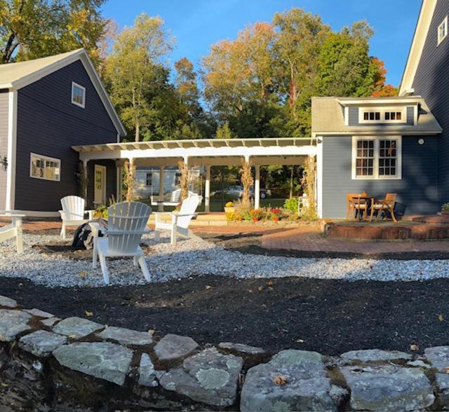 The Inn Crowd Bed And Breakfast Holden Esterno foto