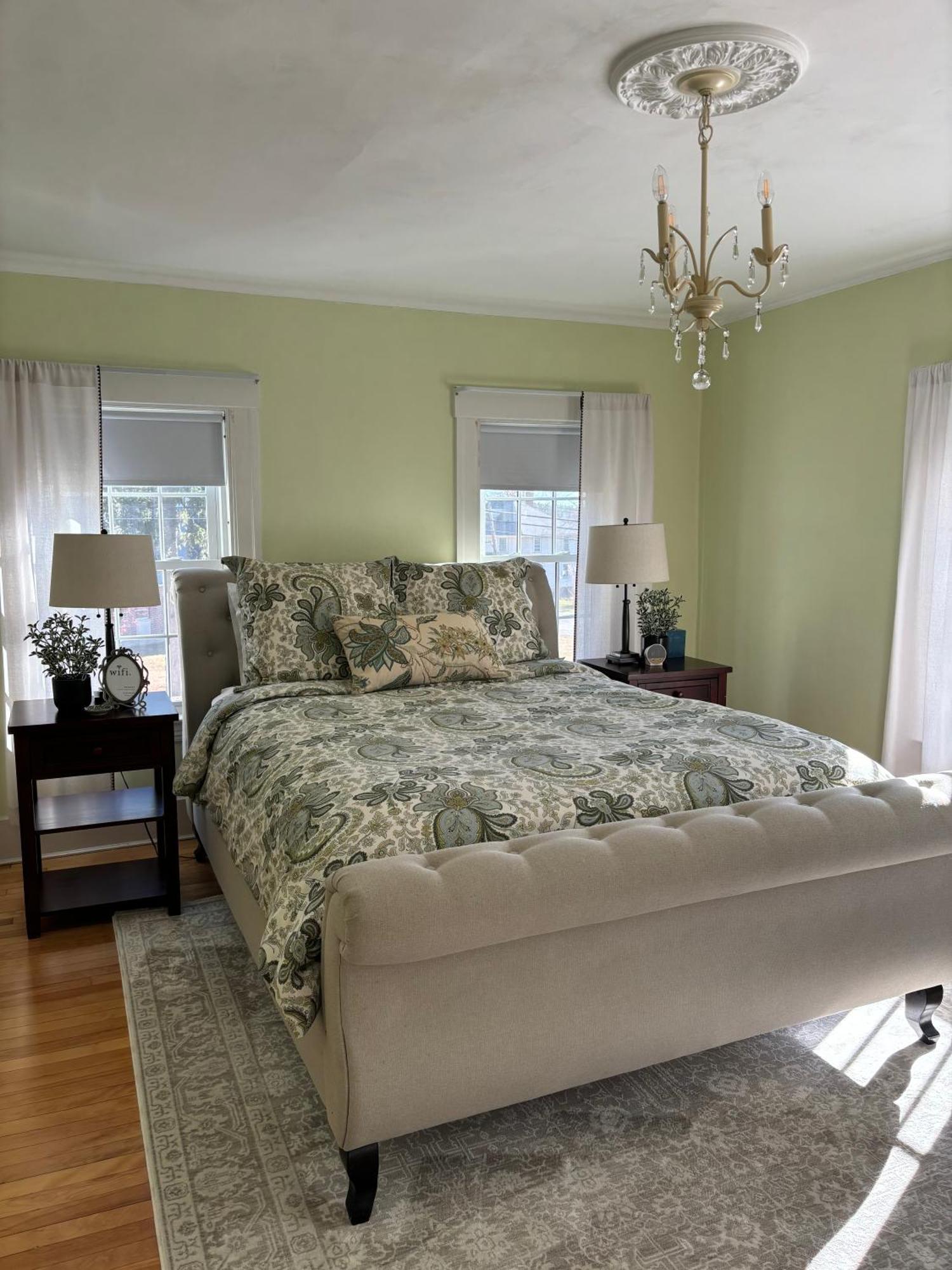 The Inn Crowd Bed And Breakfast Holden Esterno foto